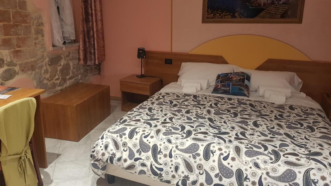 Locanda Dalla Compagnia Рио Маджоре Екстериор снимка