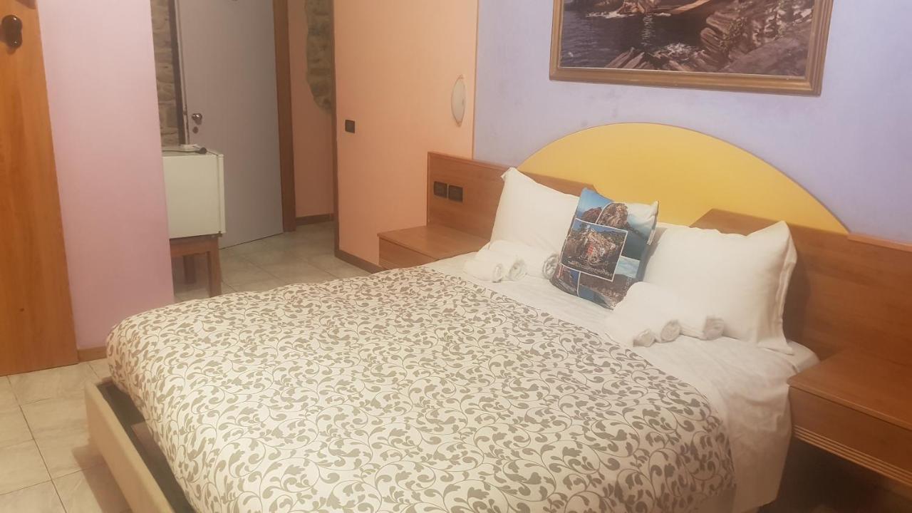 Locanda Dalla Compagnia Рио Маджоре Екстериор снимка