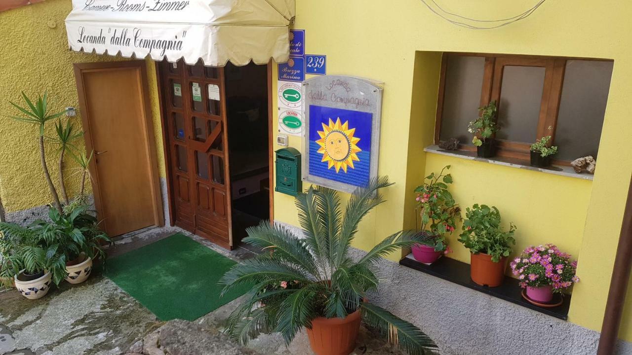 Locanda Dalla Compagnia Рио Маджоре Екстериор снимка
